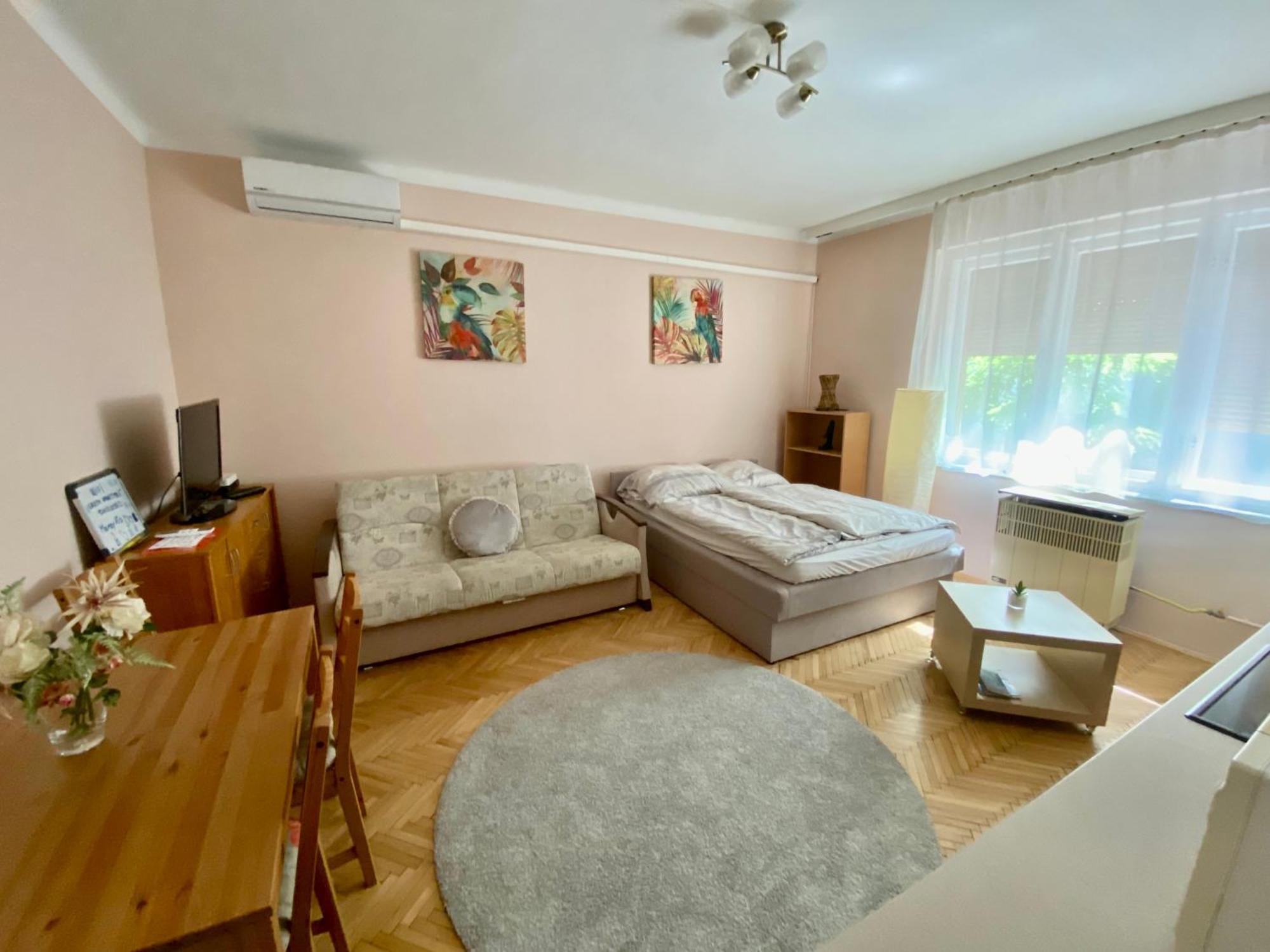 Revay Apartment